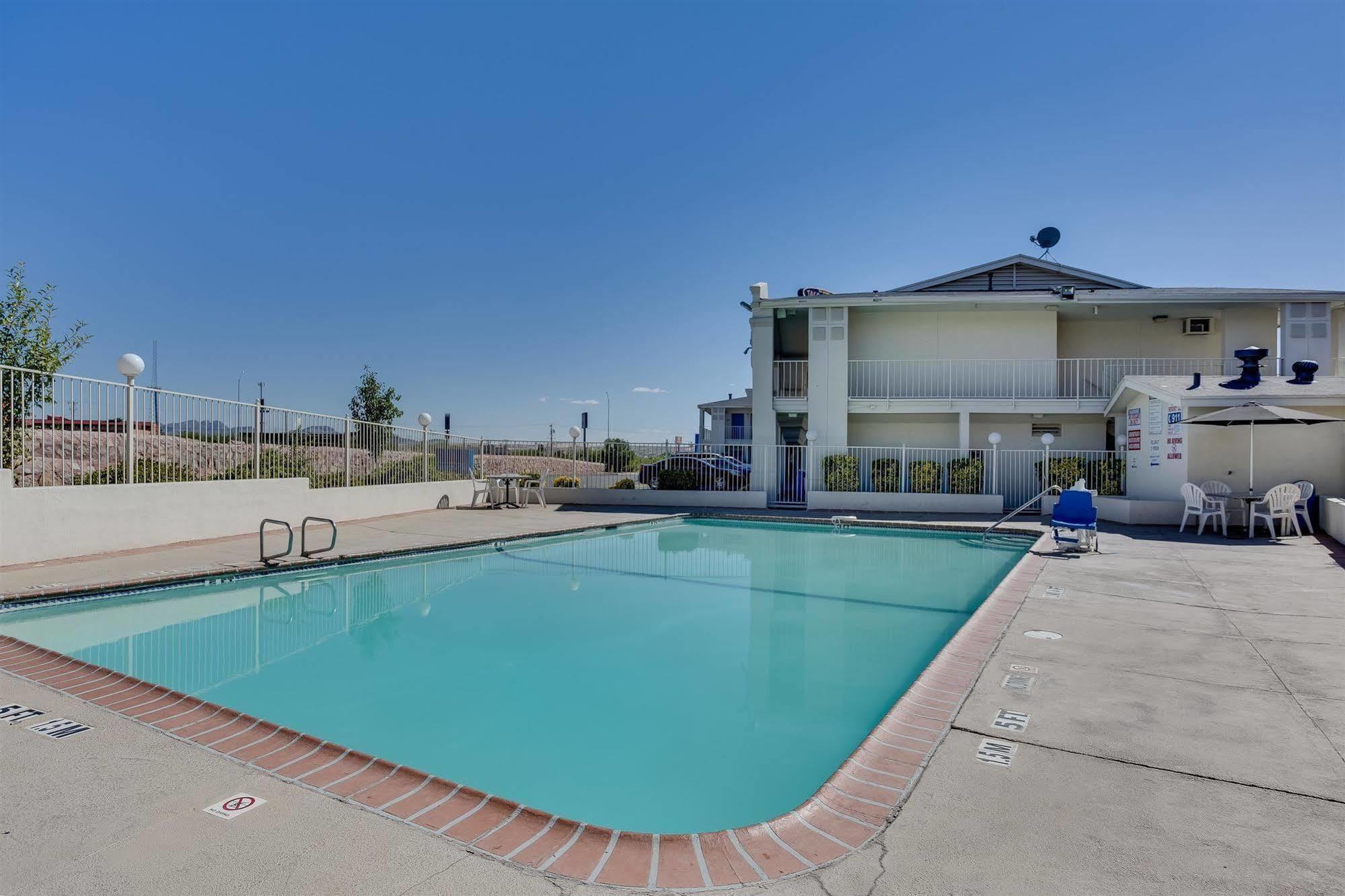 Motel 6-El Paso, Tx - West Dış mekan fotoğraf